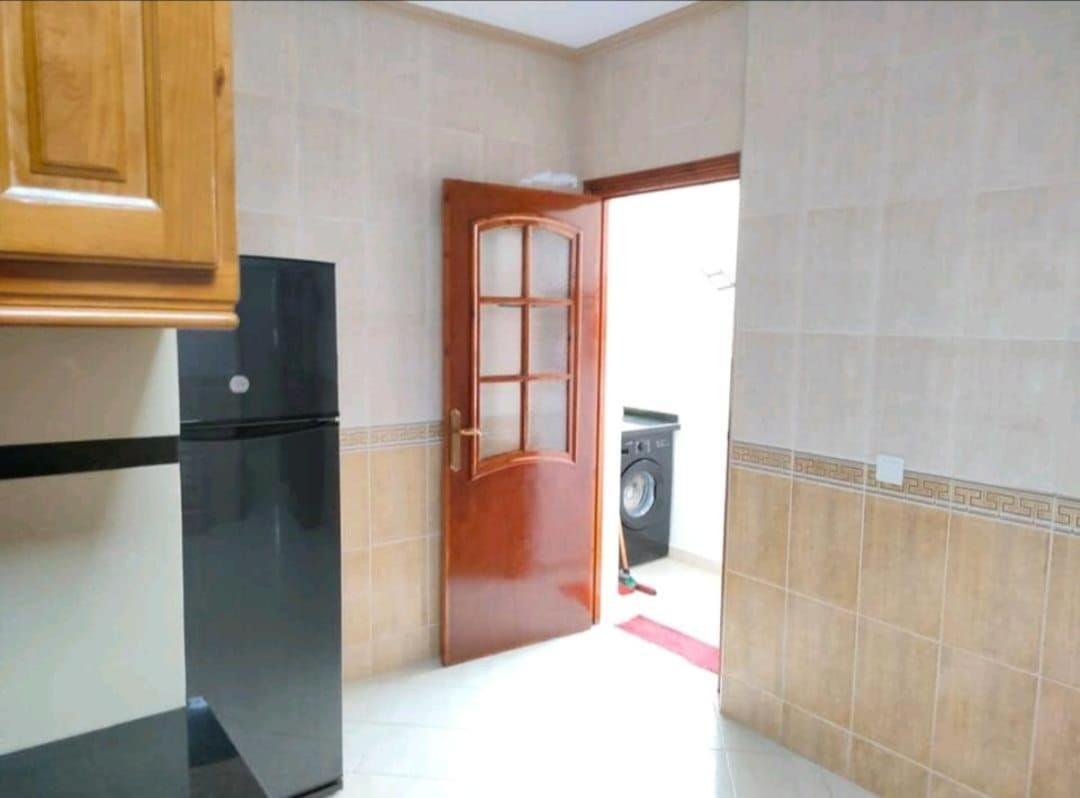 Appartement 1spacieux Climatise Avec Bonne Proximite *